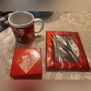 Elvis Presley Mug and Photo Frame Set